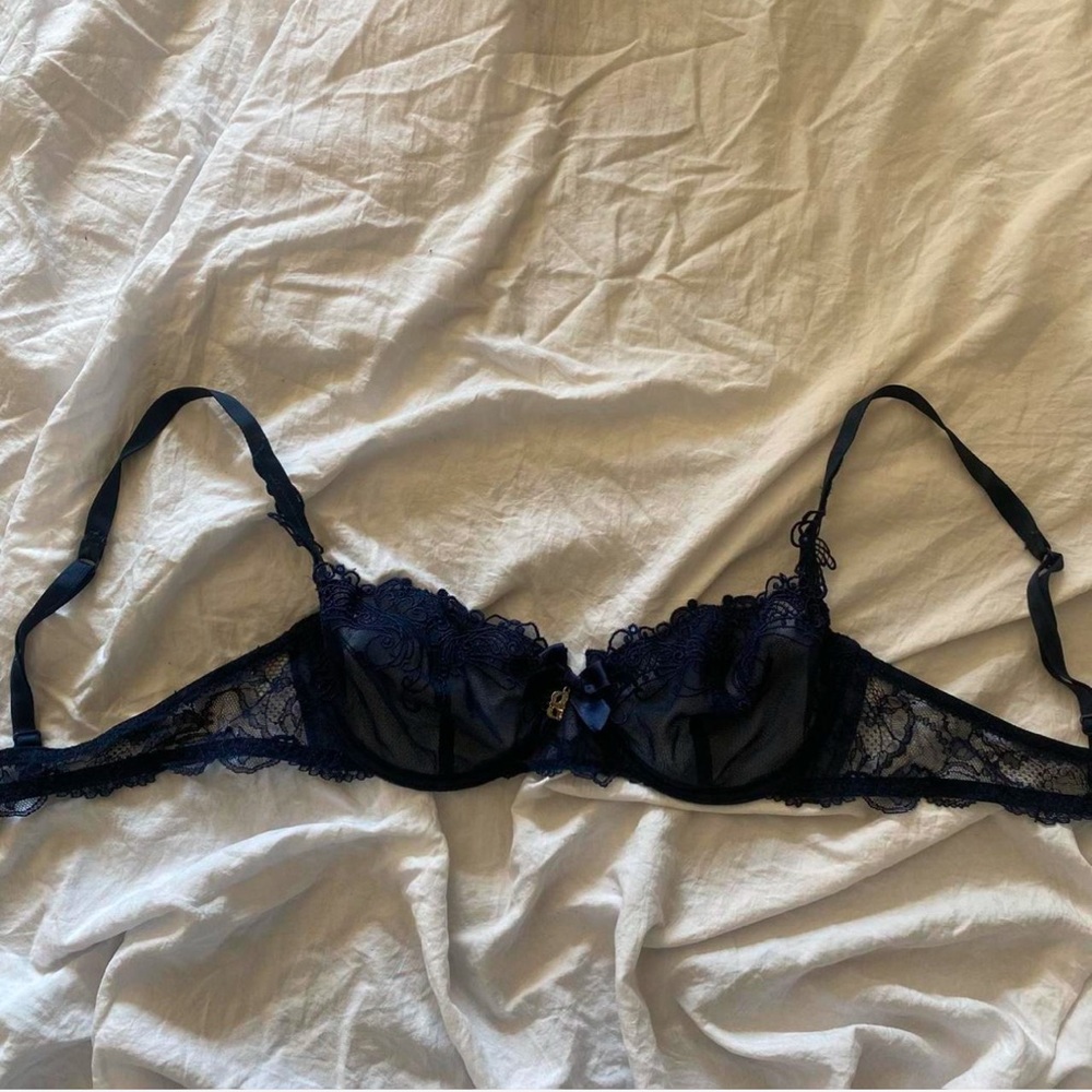 Navy blue lace bra